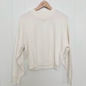 Abercrombie & Fitch Soft A&F crew neck sweater Size Small Color Off White